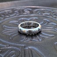 クロムハーツ指輪種類コピー 十字架 純銀リング ゴシックデザイン 人気新品 シルバー