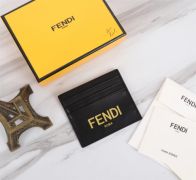 華やかに演出する フェンディ財布メルカリコピー 薄型 スリム カード入れ 牛革 レザー  カードケース 磁気防止 人気商品 シンプル ブラック