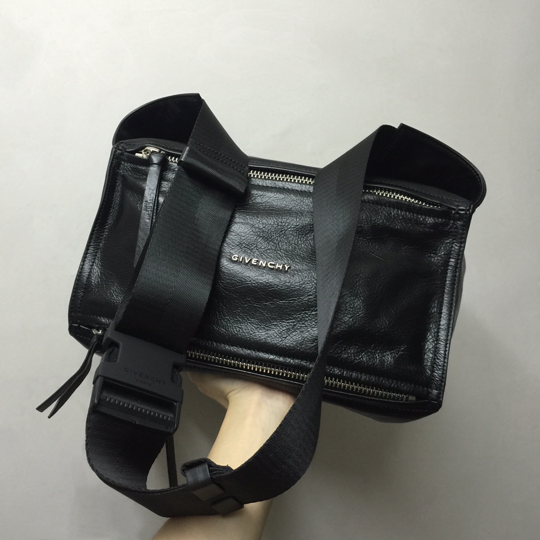GIVENCHYジバンシィ 鞄n級品 メンズバッグ シングルショルダーバッグ ブランドロゴ ブラック_1