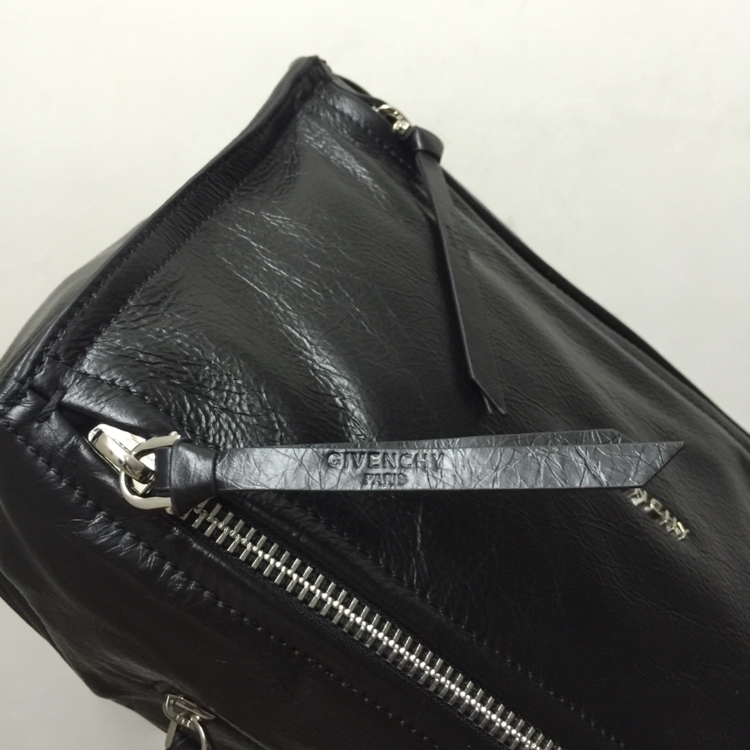 GIVENCHYジバンシィ 鞄n級品 メンズバッグ シングルショルダーバッグ ブランドロゴ ブラック_5