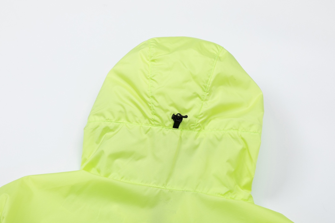 アークテリクス シェル ジャケット偽物 日焼け止め フード付き 紫外線対策 薄い 5色可選 レモンイエロー_4