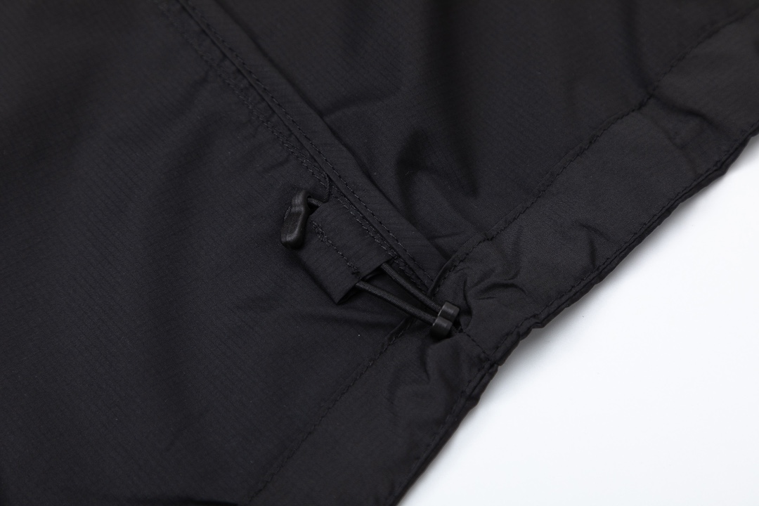 サーミー インサレーテッド ジャケット激安通販 日焼け止め フード付き 紫外線対策 薄い 5色可選 ブラック_9