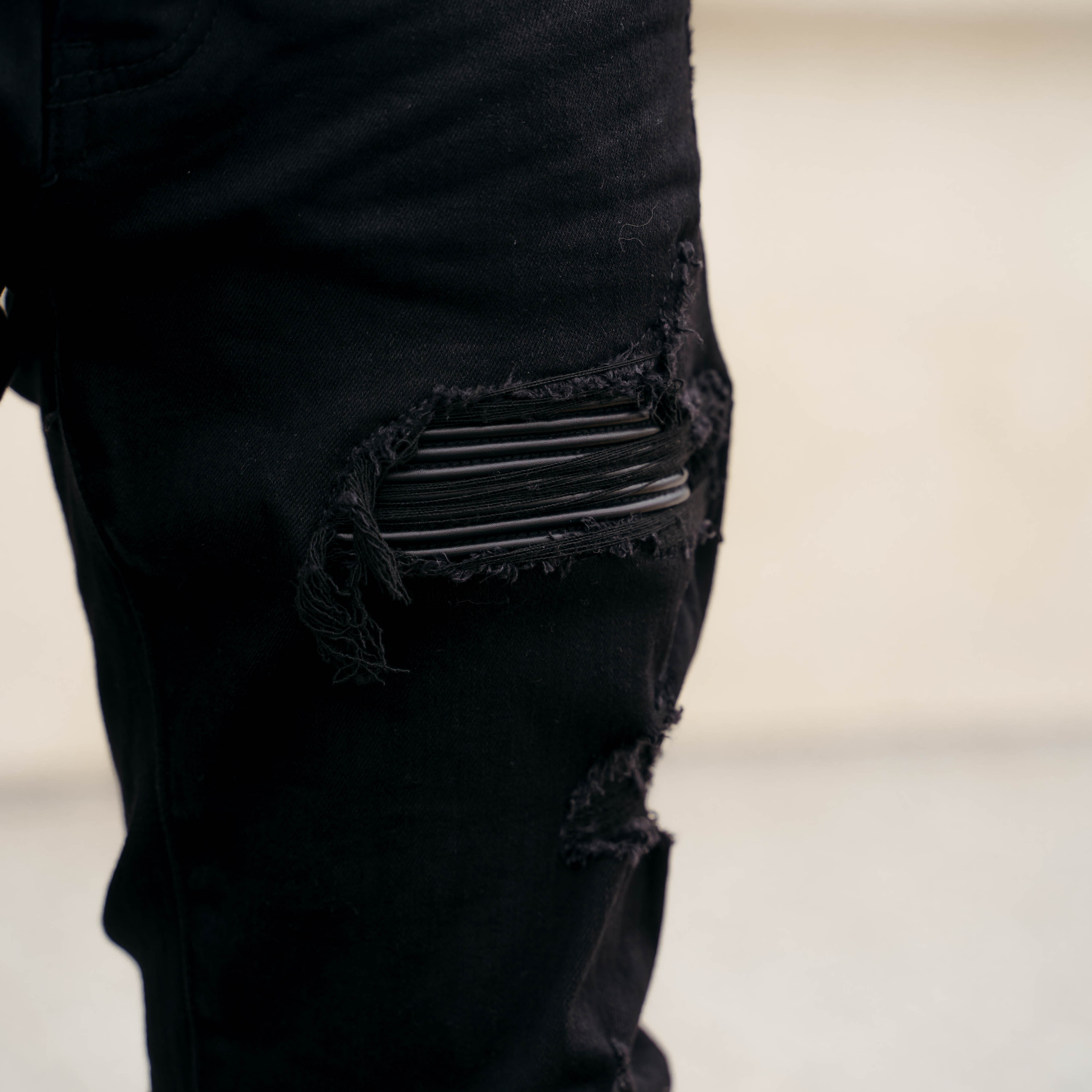 アミリズボン素材ｎ級品 デニム生地 ズボン メンズジーンズ カジュアル ファッション ブラック_4