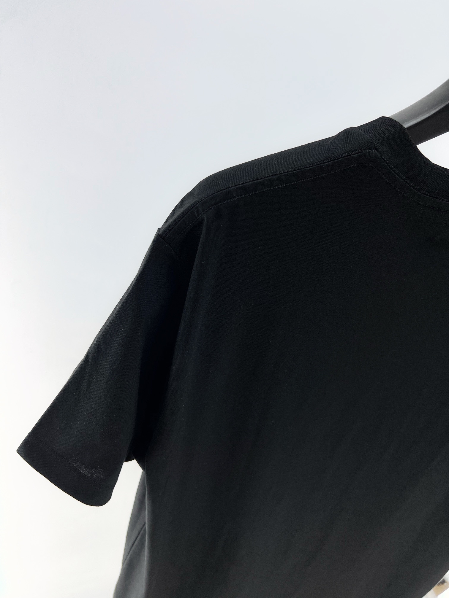 お得！限定品 アミリtシャツ アミｎ級品 人気品 柔らかい シンプル 夏服 Tシャツ  2色可選 ブラック_9