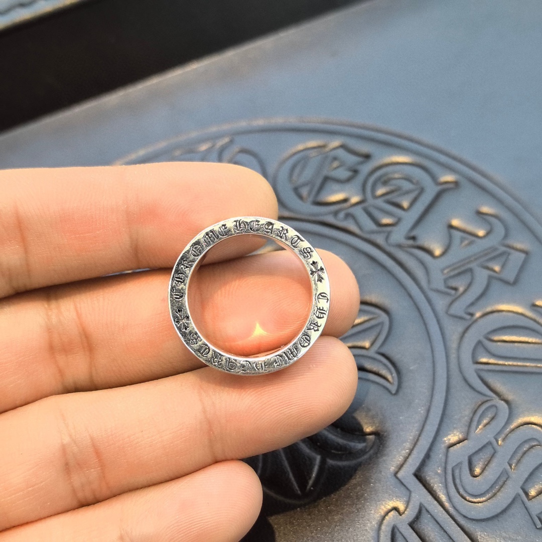 シンプルな形デザイン クロムハーツ指輪 買取コピー 純銀リング ゴシックデザイン シルバー_3