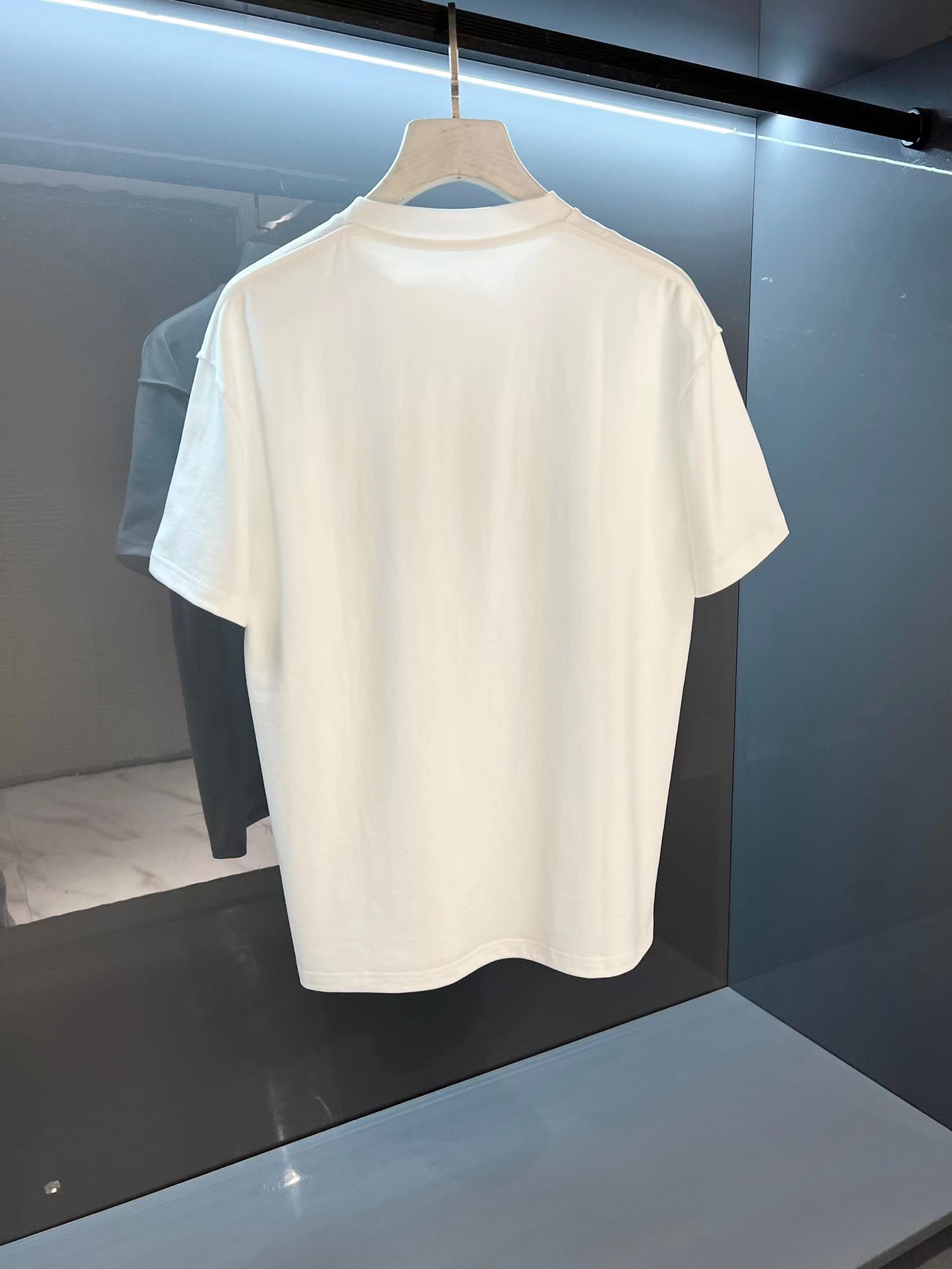 抜群な存在感 tシャツ 80ｎ級品 Tシャツ 純綿 トップス シンプル ファッション ホワイト_2