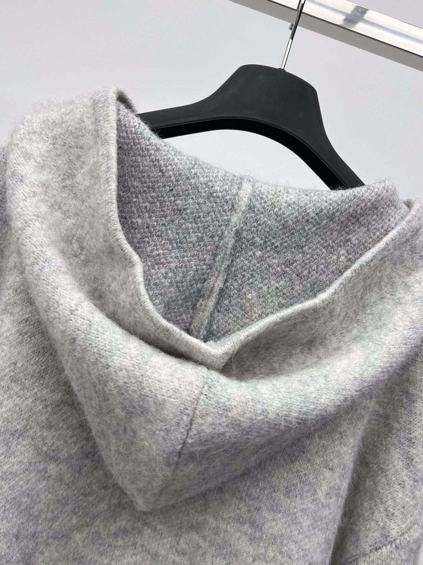 SMFK【お買い得豊富なセーター ami激安通販 トップス 柔らかい ウール 暖かい フード付き グレイ_8
