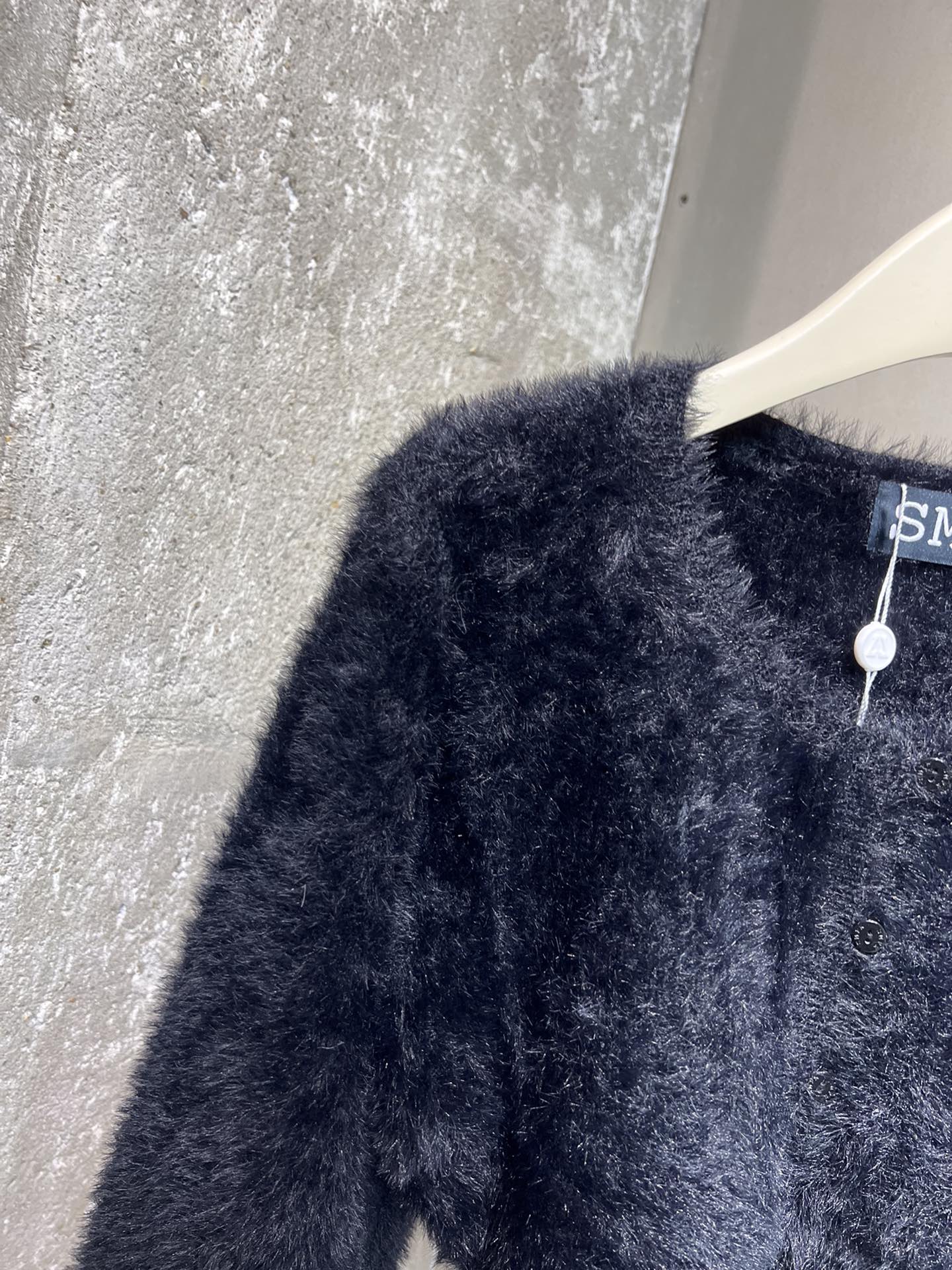 大活躍 SMFKセーター素材ｎ級品 暖かい ウール 柔らかい ショット セクシー シンプル ブラック_2