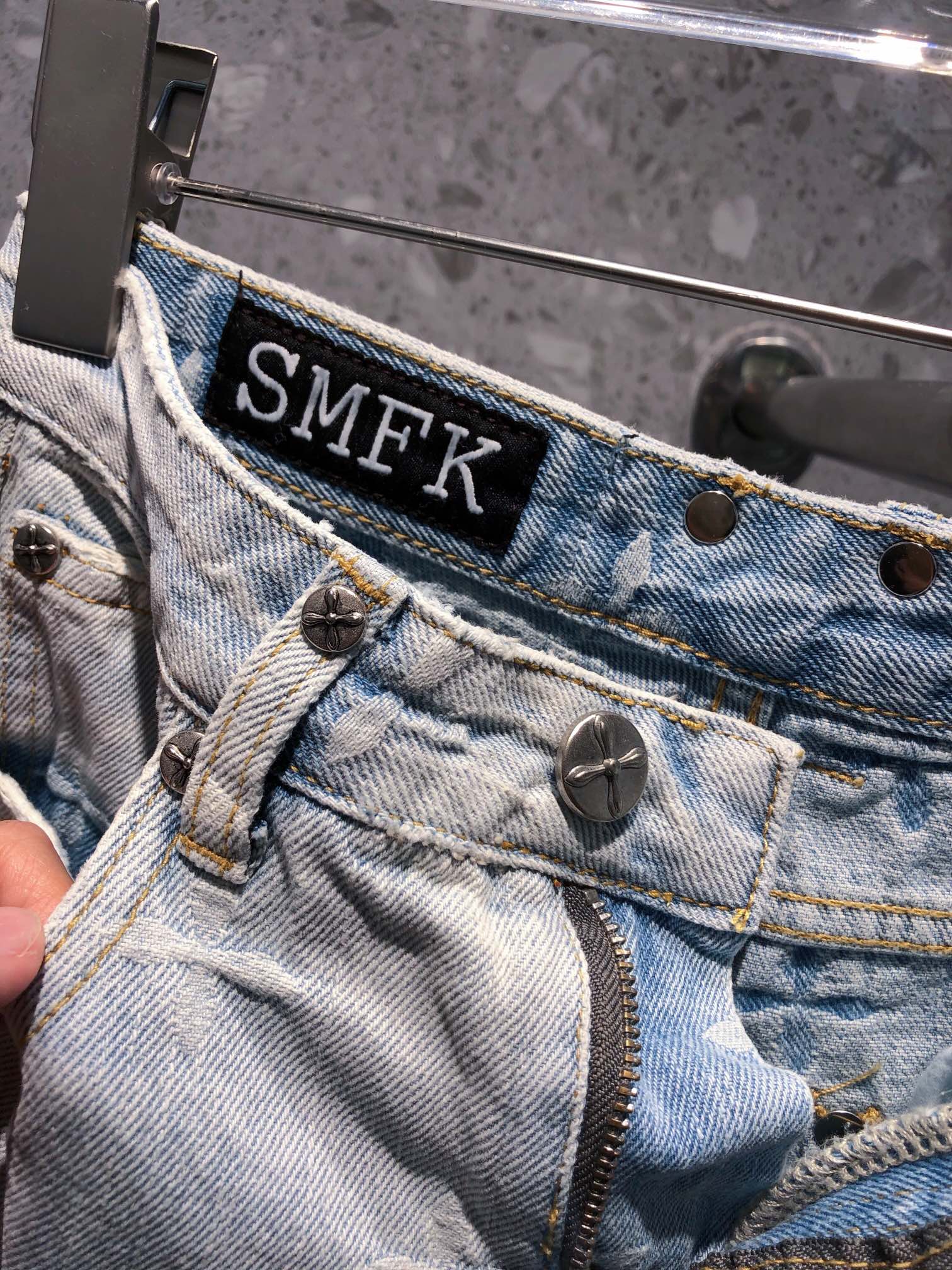 2024年新品 SMFKジーンズ さめー偽物 純綿 カジュアル 人気 ファッション 筒形ズボン デニム ブルー_3