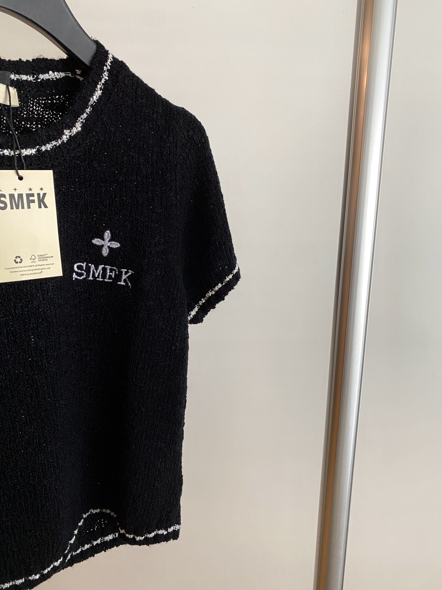 激安大特価最新作のSMFKセーター アマゾン偽物 短袖トップス ニット 刺繡 人気もの 2色可選_2