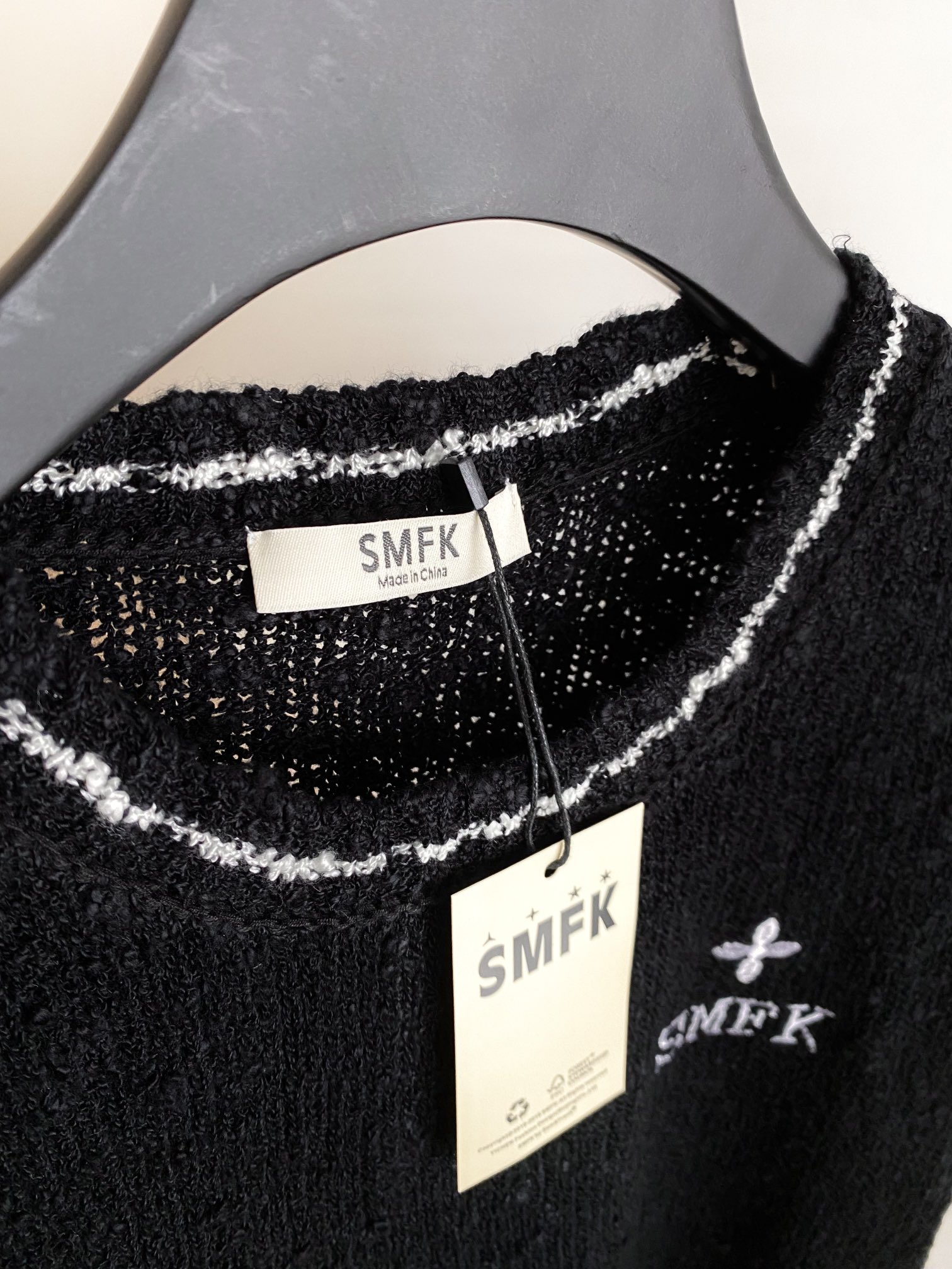 激安大特価最新作のSMFKセーター アマゾン偽物 短袖トップス ニット 刺繡 人気もの 2色可選_7
