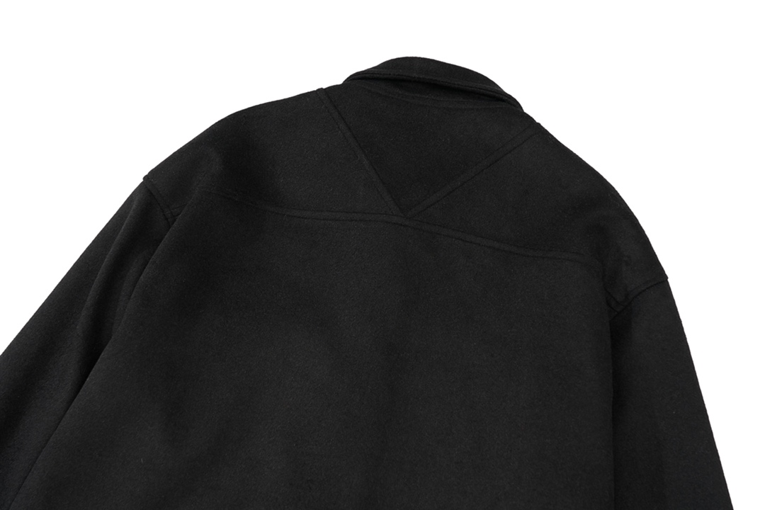 人気定番 リプレゼントアウタースーパーコピー もこもこ ジャケット 暖かい 厚い 人気品 ブラック_4