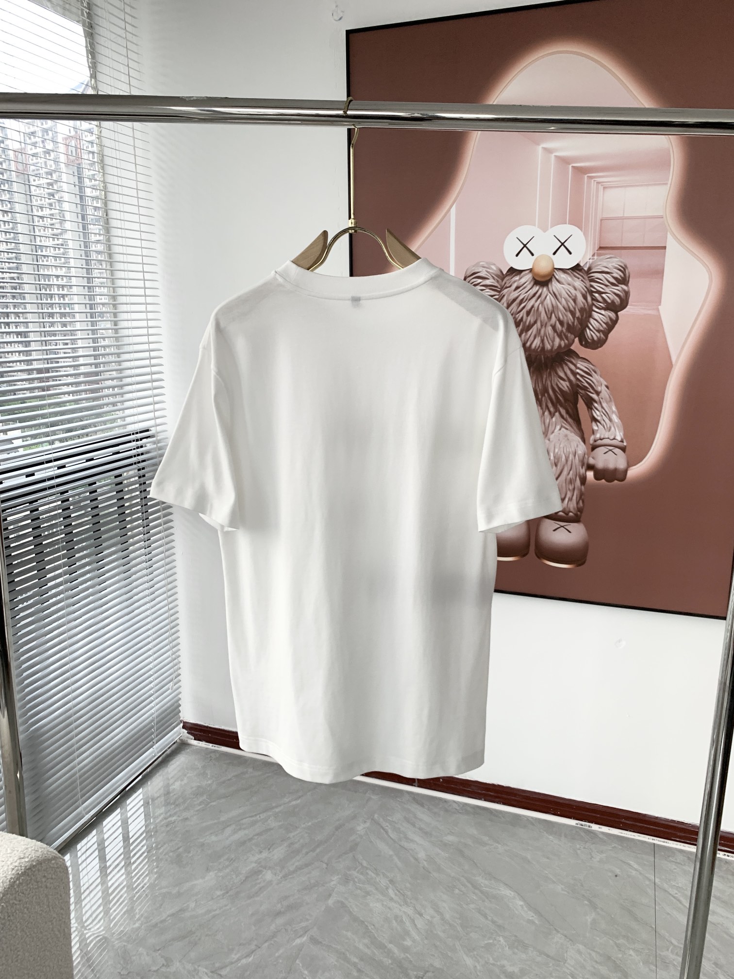 WE11DONE 夏 新作登場 トップウェディングスーパーコピー 純綿 人気 Tシャツ 短袖 ゆったり 柔らかい 2色可選 ホワイト_3