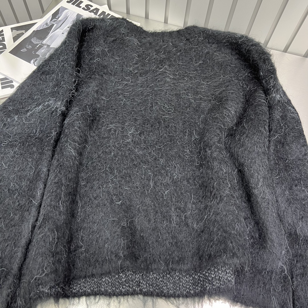 人気セールHOT マーティンローズ ニットｎ級品 トップス ニット 暖かいセーター シンプル ウール 人気新作 グレイ_17