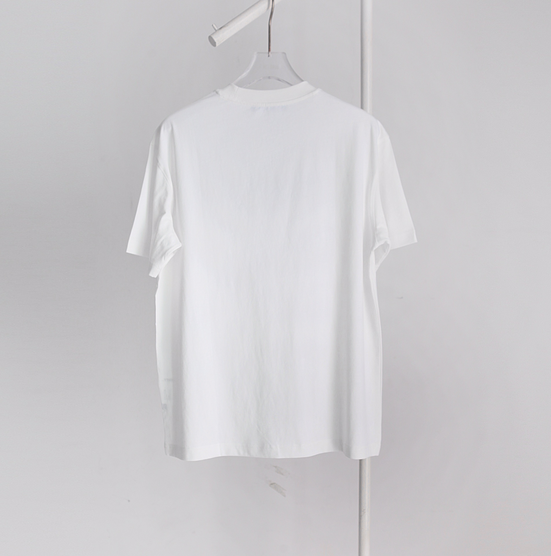 ACOLDWALL アコールドウォール 公式ｎ級品 トップス 短袖 純綿 プリント 丸首 英国に有名なTシャツ シンプル ホワイト_2