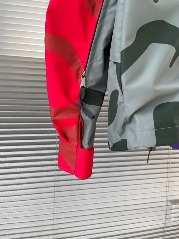 TNF綺麗！ザノースフェイスアウターｎ級品 アウター トップス ストームジャケット 防水 防風 フード付き 運動 迷彩柄 2色可選_8