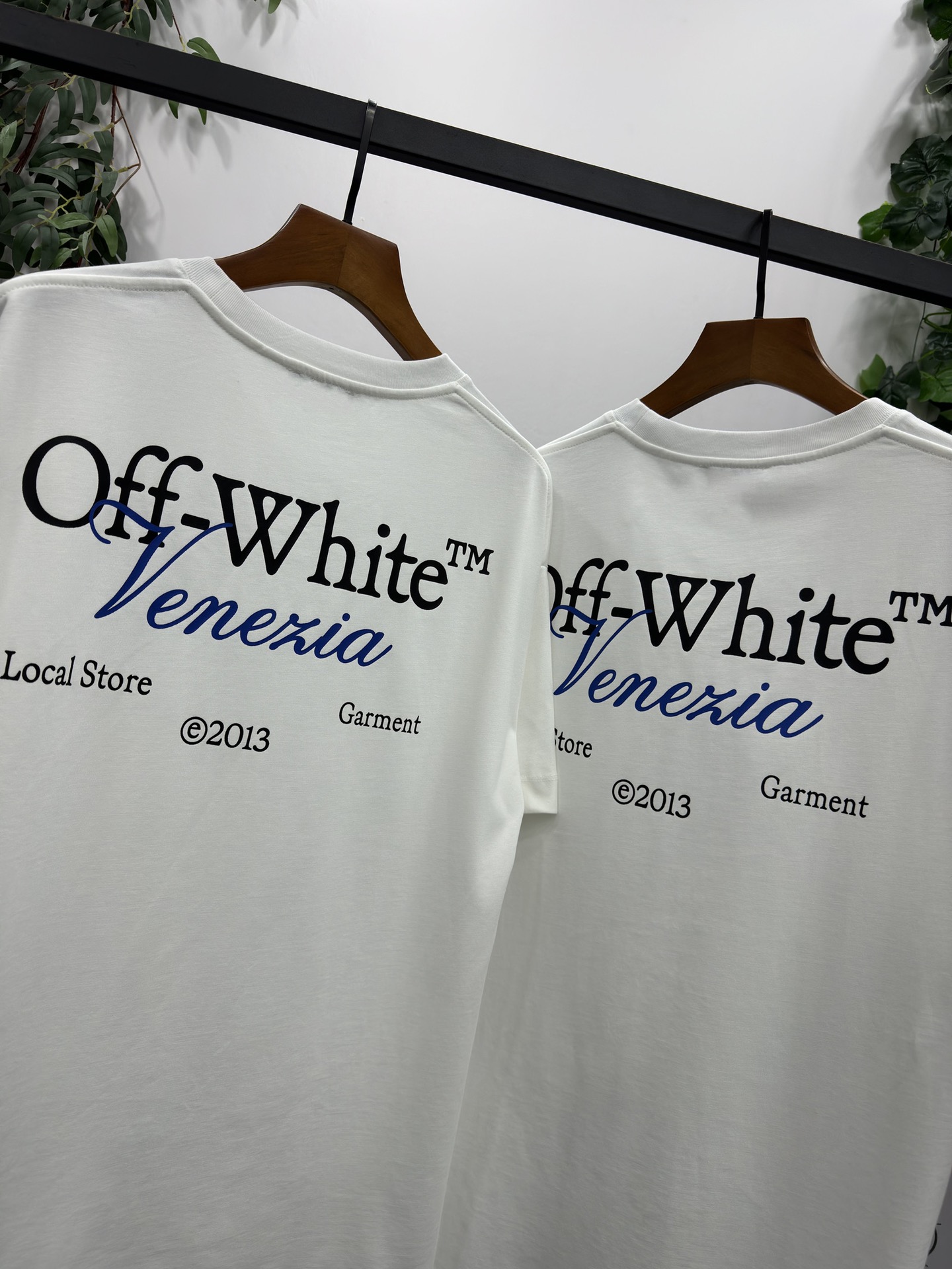 限定 セール 低価オフホワイトtシャツ 偽物 高品質 コットン素材 定番_5