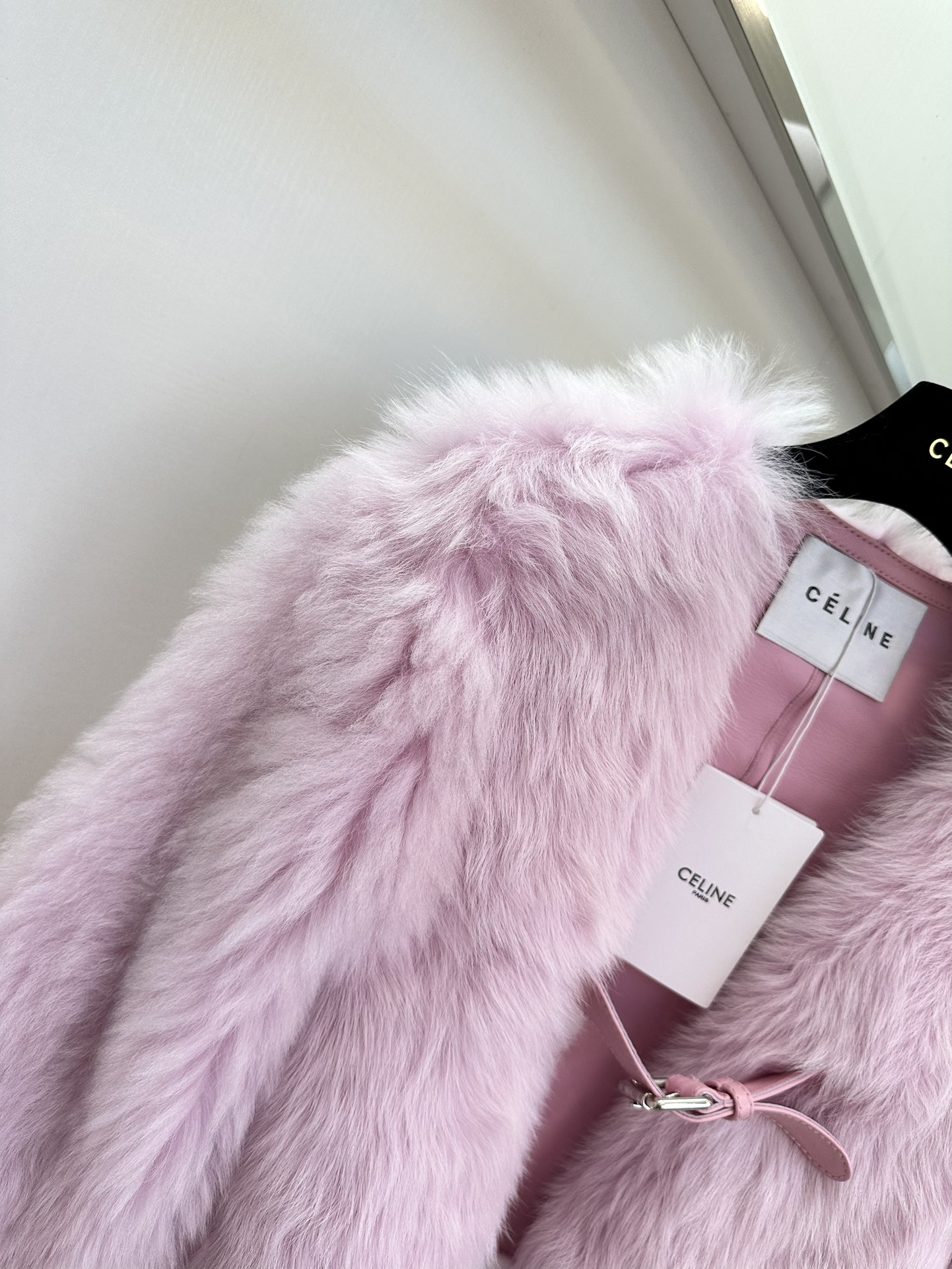 セリーヌ ジャンパー偽物 鮮やかな色 イタリア製 高級品 もこもこ 暖かい ファッション レディース 3色可選 ピンク_2