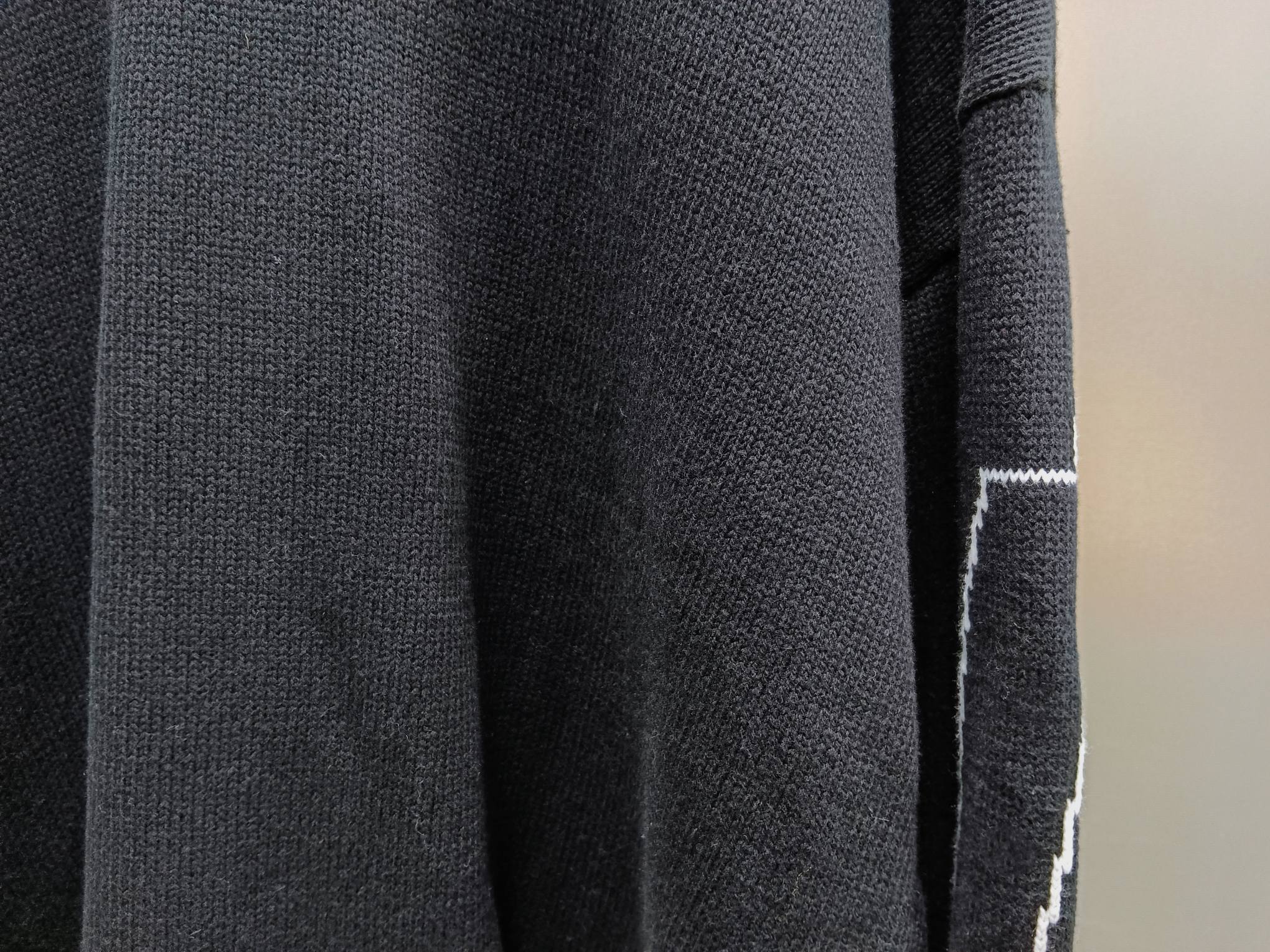 人気新作‼ロスアパパーカー偽物 セーター トップス ニット ファッション フード付き ウール製 ゆったり 男女兼用 ブラック_3