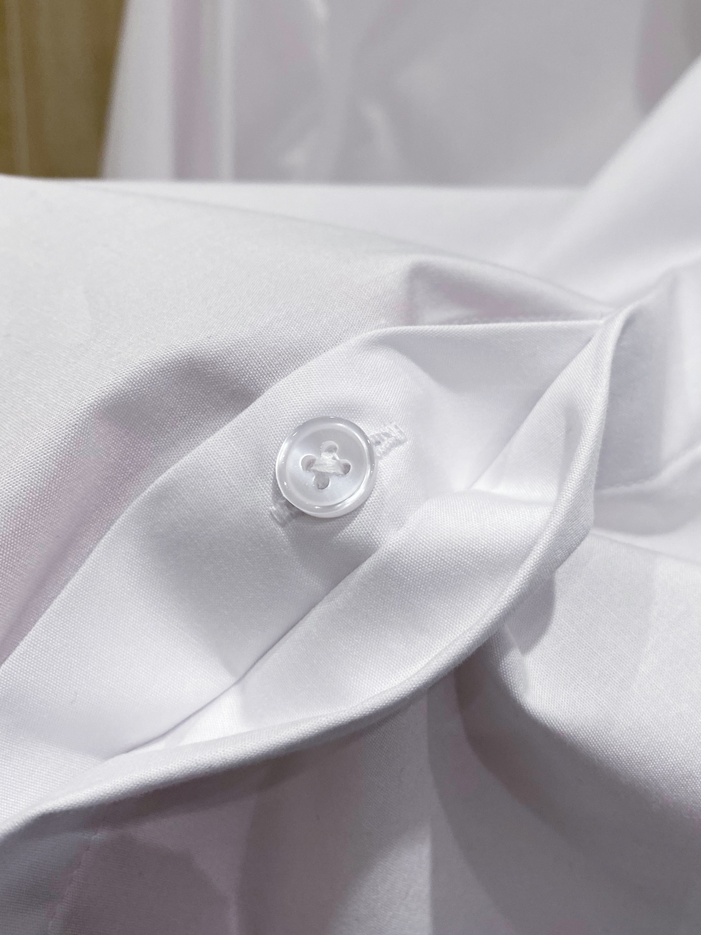素敵な ヴェルサーチ ワイシャツコピー 高級品 トップス ビジネス ゆったり 人気新作 シンプル 2色可選 ホワイト_5