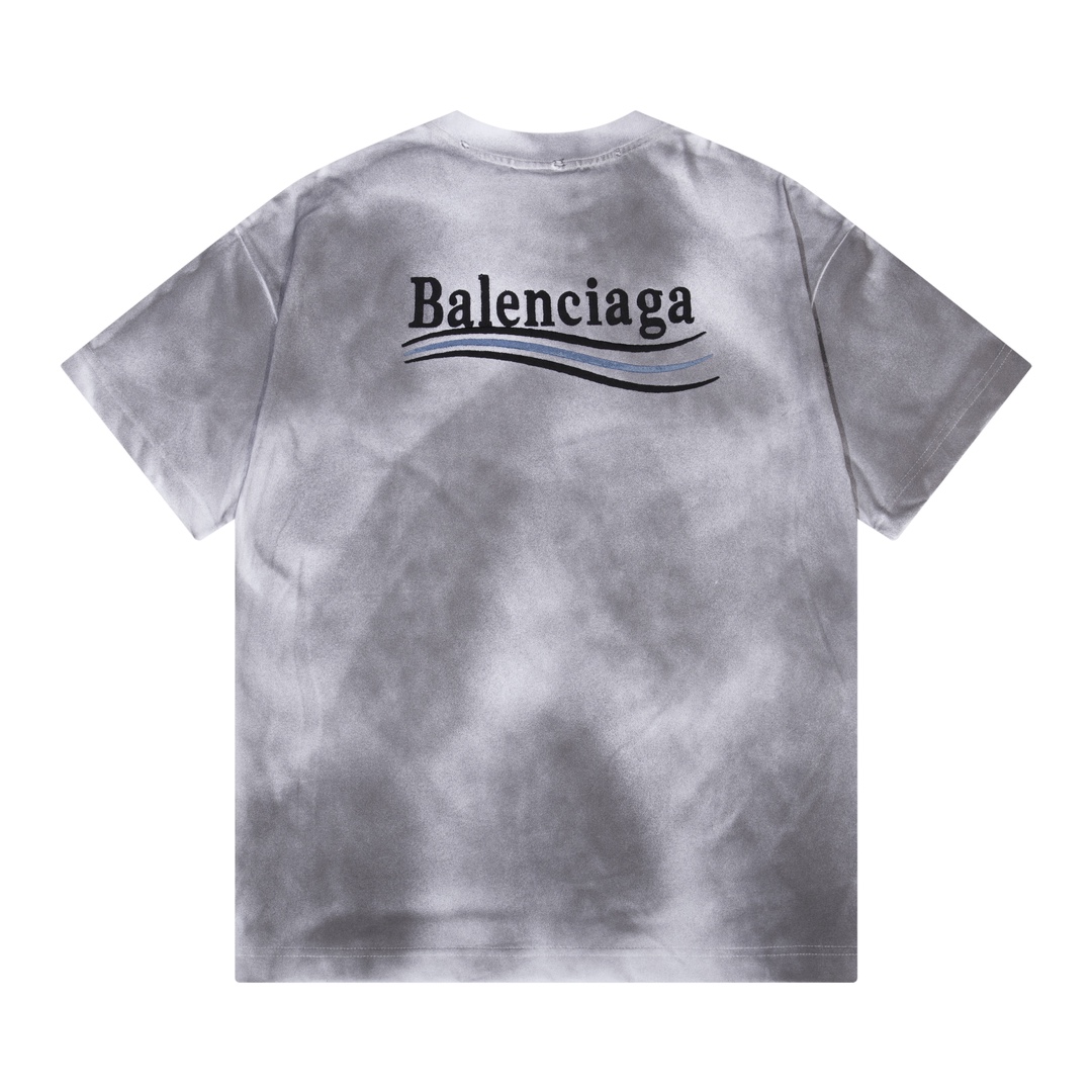 限定セール 低価  バレンシアガ 半袖  tシャツ偽物　ヴィンテージ風　ブランドのロゴ　刺繍_2