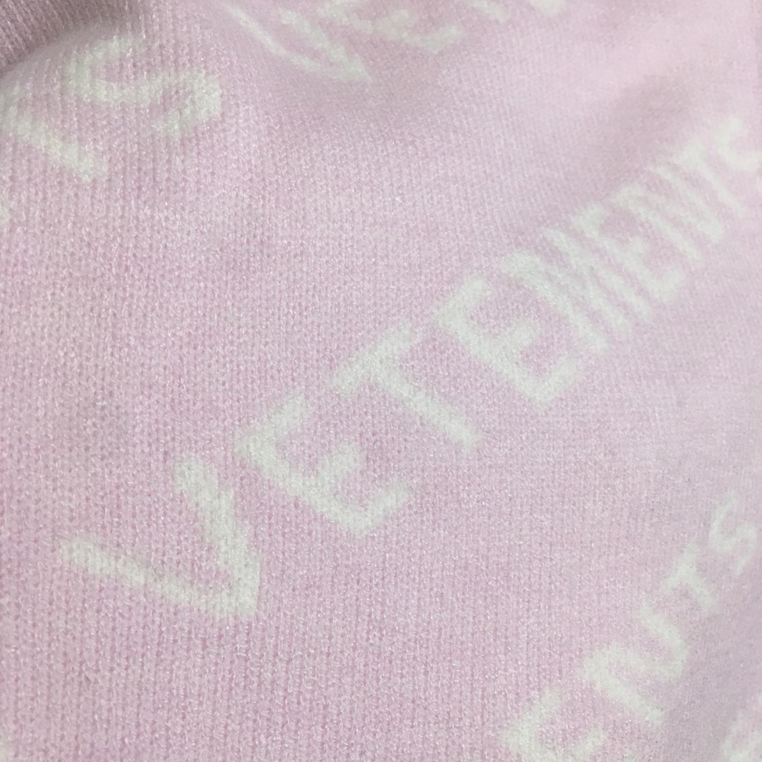ヴェトモンニットスーパーコピー トップス ニット 斜め文字満載され 丸首 長袖 暖かい 新品 ファッション 2色可選 ピンク_13