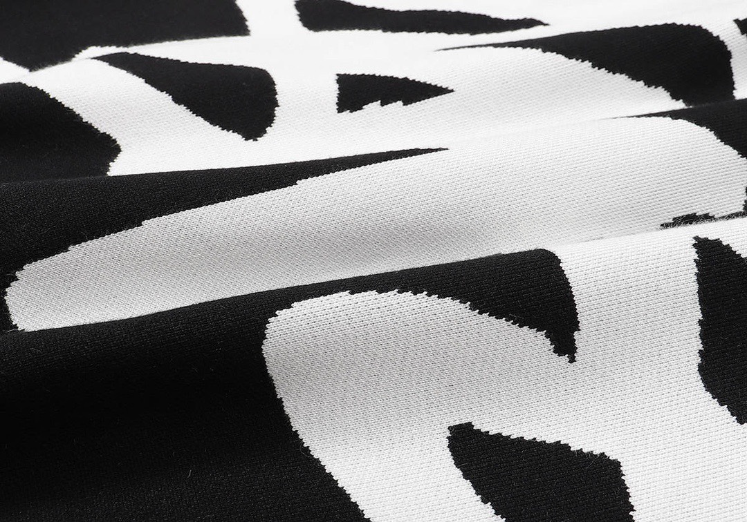 バレンシアガtシャツ メンズスーパーコピー トップス ニット 大きいロゴ ウール 人気新品 暖かい ファッション ブラック_6