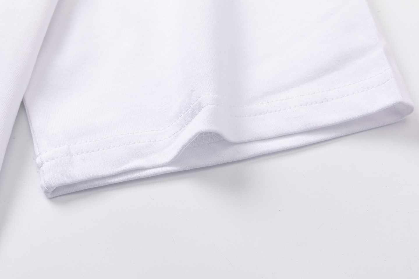 AMIRI tシャツ アミパリコピー 半袖 柔らかい プリント 純綿 品質保証 ファッション トップス  2色可選_7