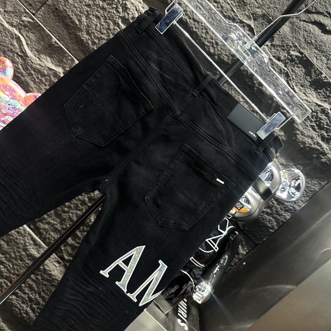 AMIRI グラミチズボンコピー デニム ジンーズ パンツ ロゴプリント シンプル ファッション 高級感 柔らかい ブラック_5