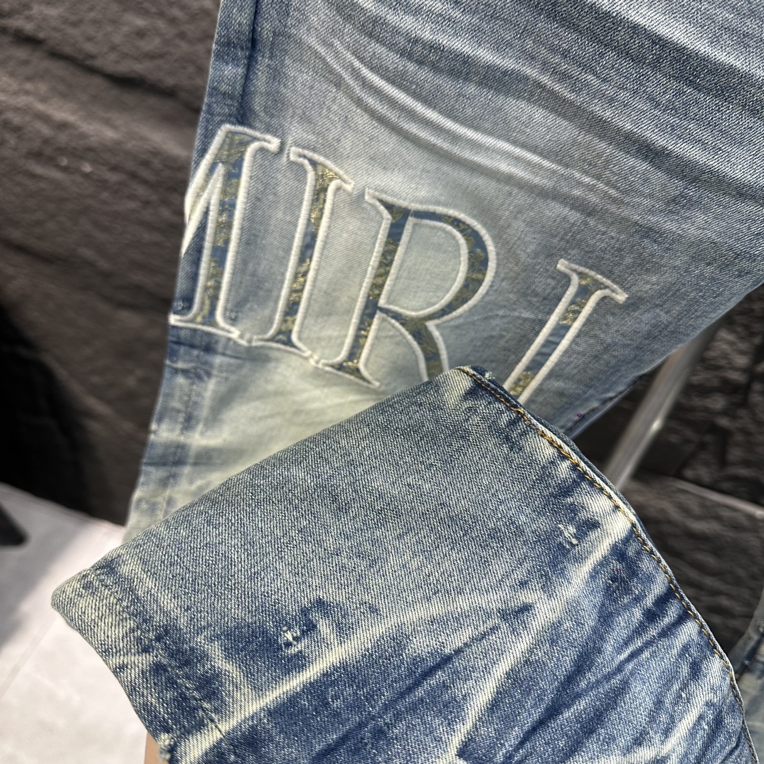AMIRI ズボンのテカリスーパーコピー デニム 柔らかい ジンーズ パンツ シンプル ファッション 高級感 ブルー_4