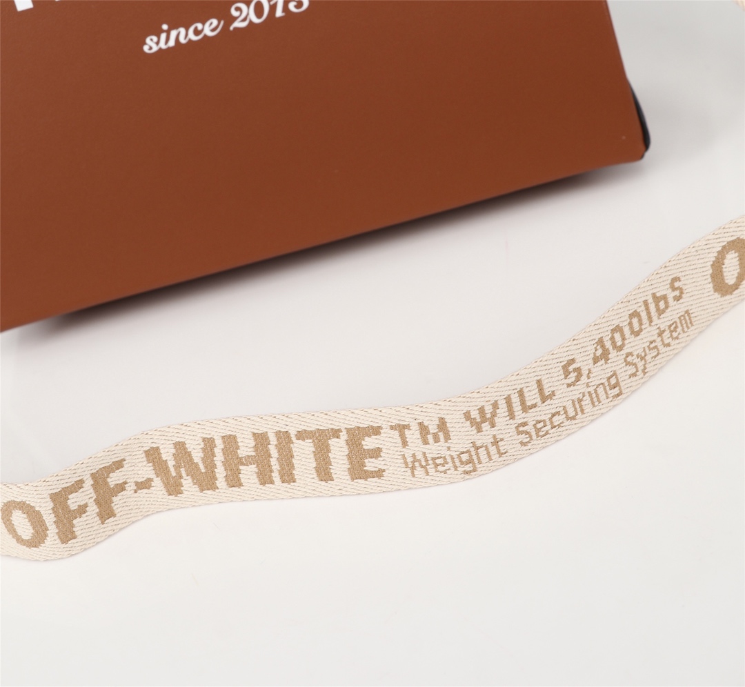 OFFWHITEオフホワイト鞄コピー シンプル 人気定番豊富な斜め掛けバッグ 持ちバッグ プリント レディース レッド_7