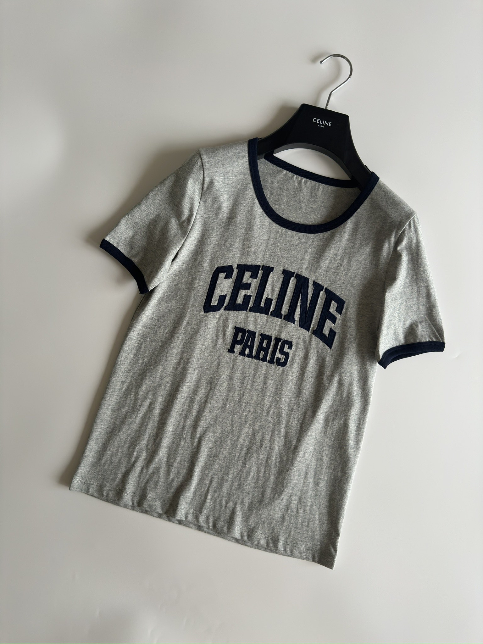 着心地が良い celine ロン tスーパーコピー トップス tシャツ 半袖 純綿 ファッション 人気品 グレイ_2
