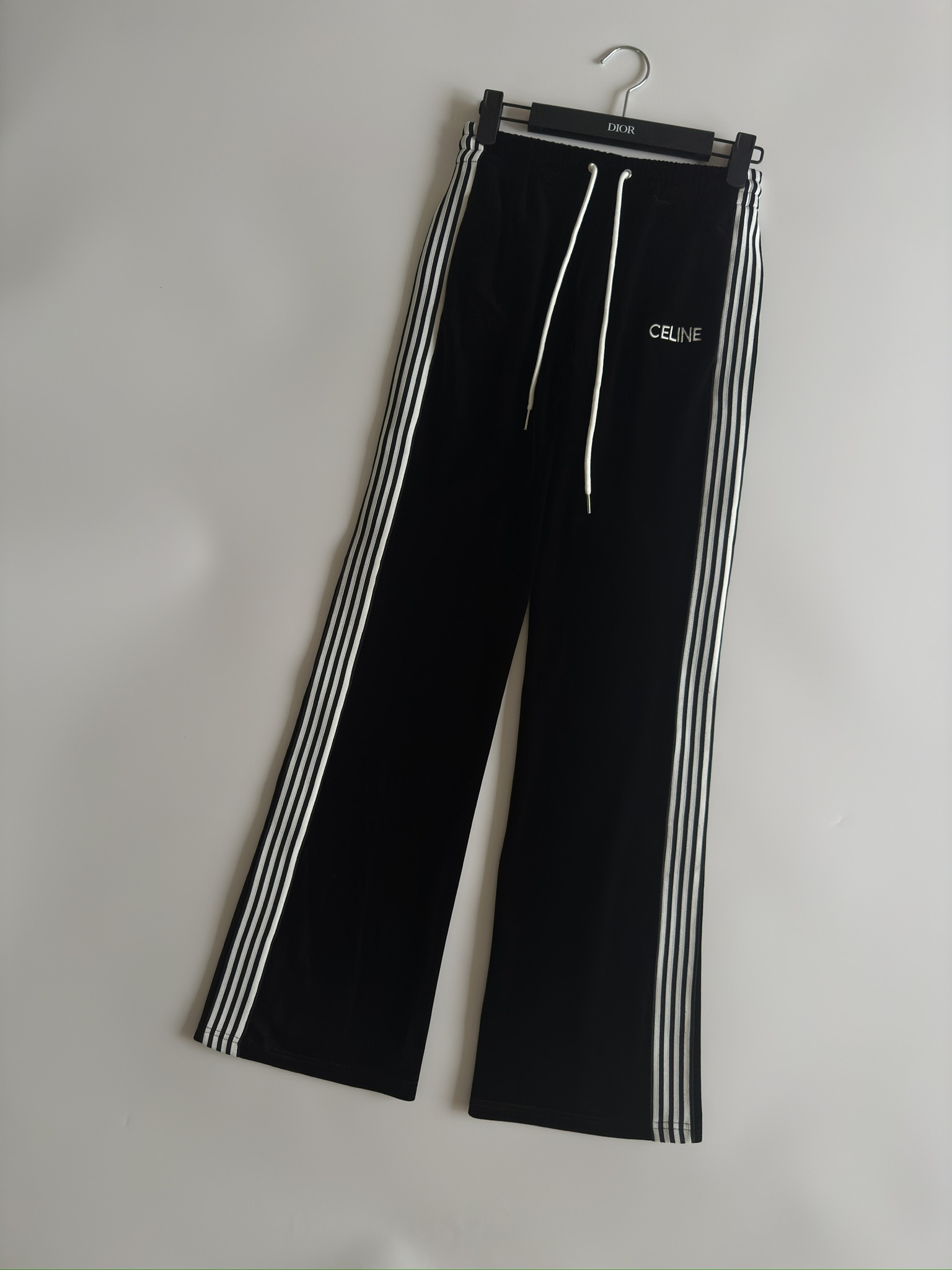 セリーヌ ズボン メンズ偽物 ズボン カジュアルパンツ 高級感 ラッパ形 厚い シンプル 人気品 ブラック_2