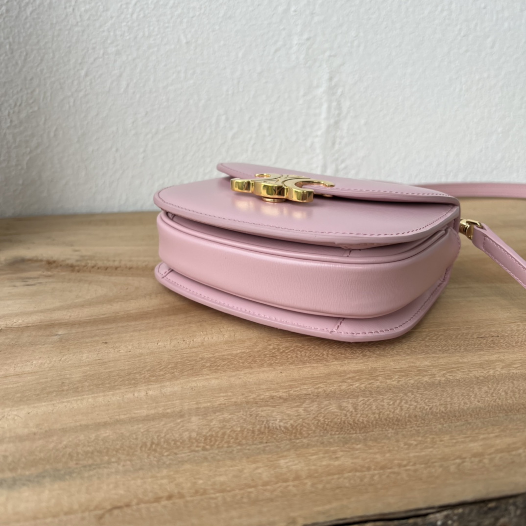 存在感のある セリーヌバッグ 重さＮ級品 斜め掛けバッグ 牛革 レザー レディース 持ちバッグ 人気新作 ピンク_5