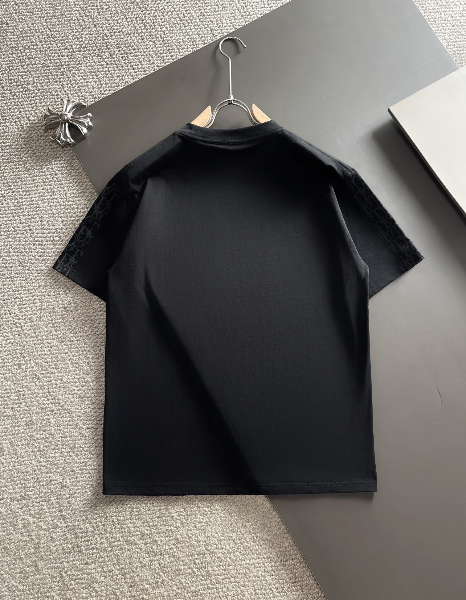 爆買い大得価 ディオール tシャツ激安通販 短袖 品質保証 トップス 純綿 シンプル 人気新品 柔らかい ブラック_8