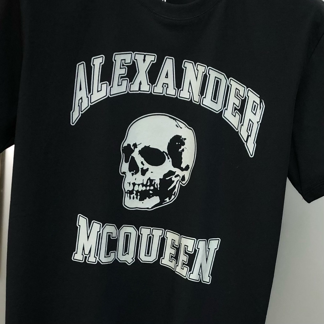 MCQアレキサンダーマックイーンtシャツコピー トップス 半袖 髑髏プリント 純綿 ゆったり メンズ ブラック_4