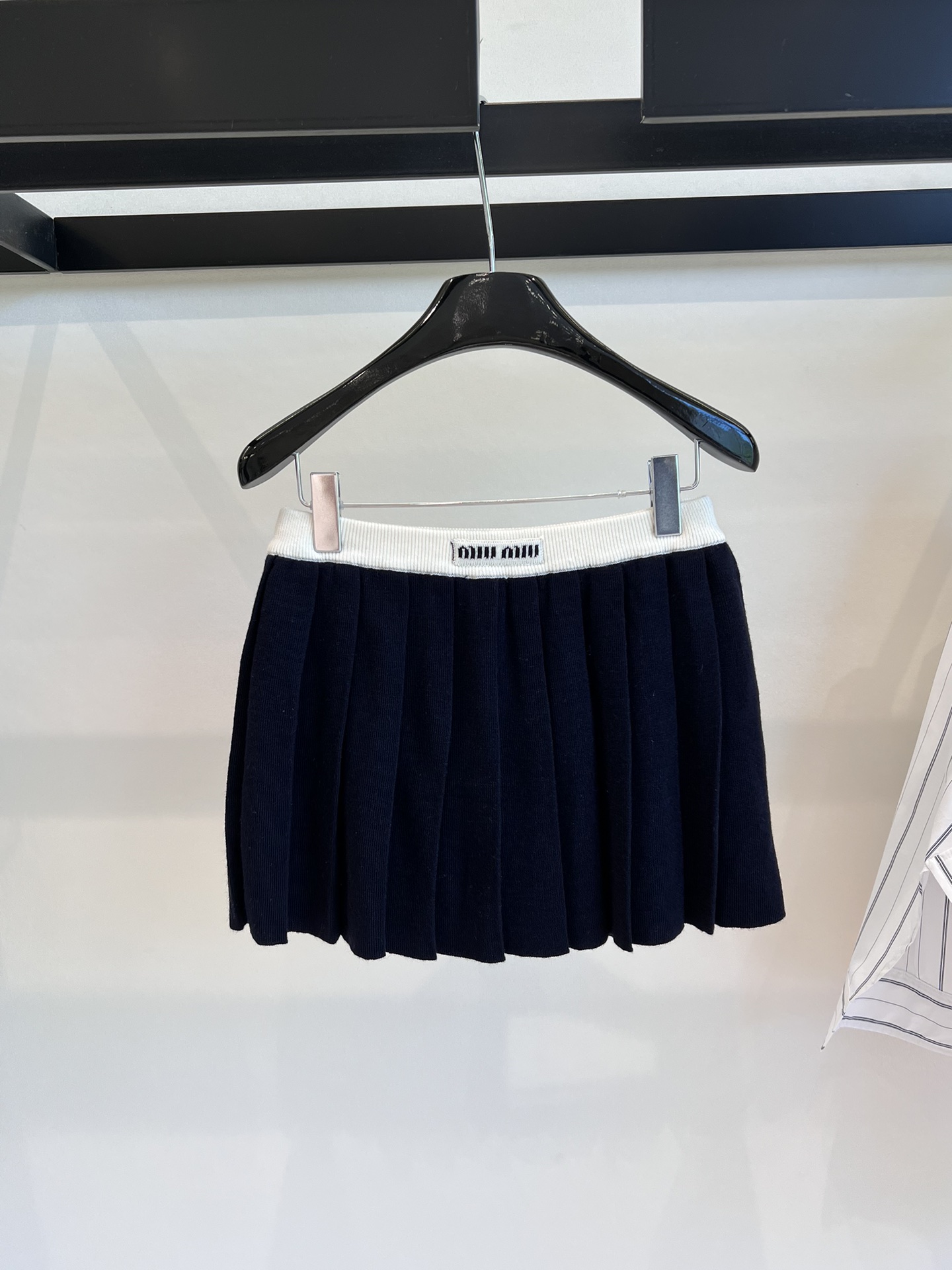 miu miu スカート偽物 HOT品質保証 柔らかい レディース シンプル ウール製 ファッション ブラック_2