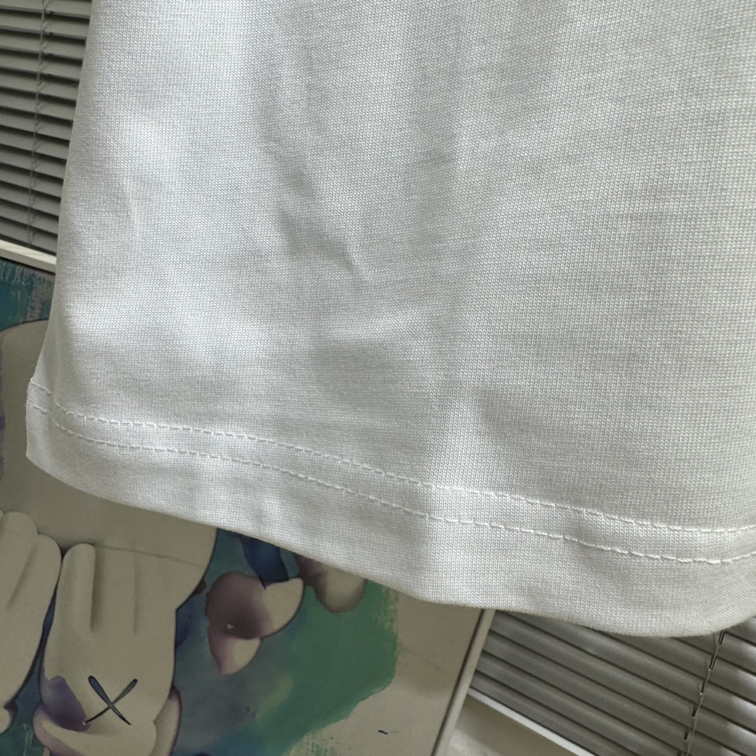 2024新登場の モンクレールtシャツ 買取Ｎ級品 純綿 トップス 春夏 シンプル 半袖 ファッション 個性的 ホワイト_8