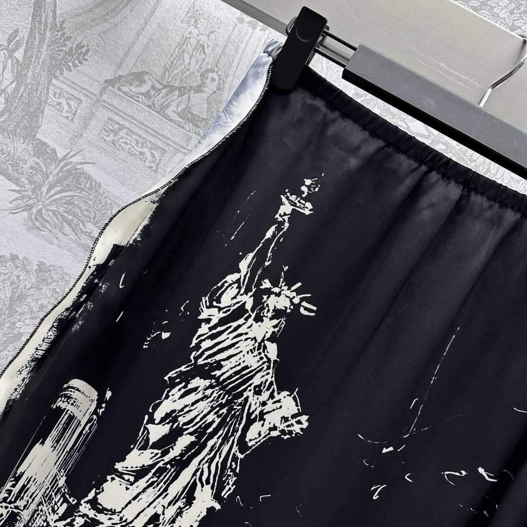 【激安】高級品通販 ディオールソヴァージュ激安通販 シンプル スカート カラフル 軽量 シルク ブラック_3