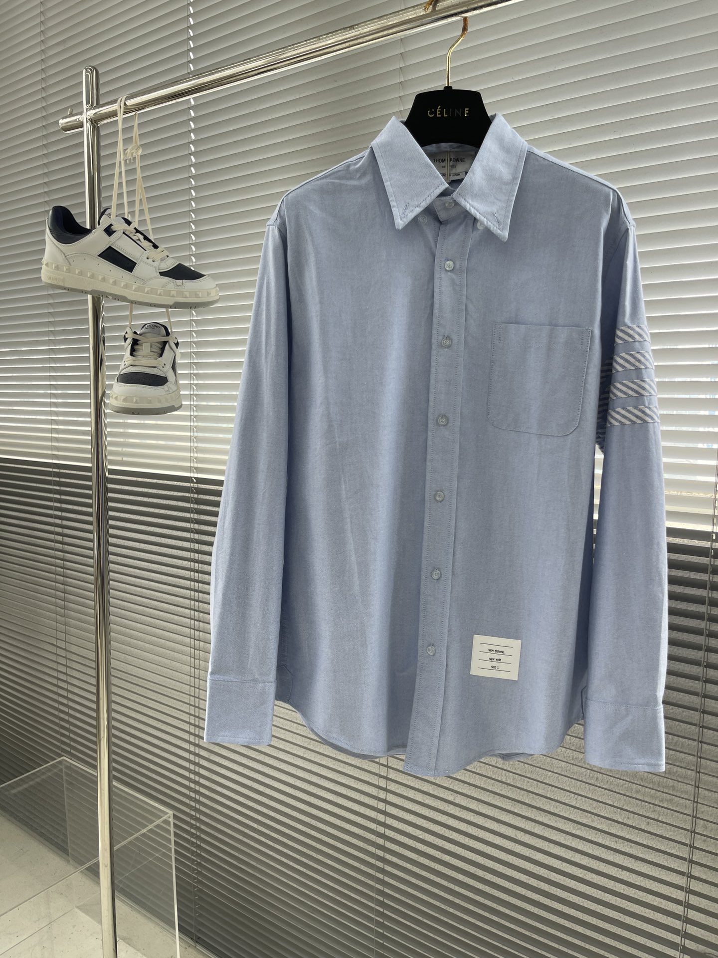 トムブラウン 衣装スーパーコピー シャツ トップス 長袖 シンプル 品質保証 ファッション ブルー_1